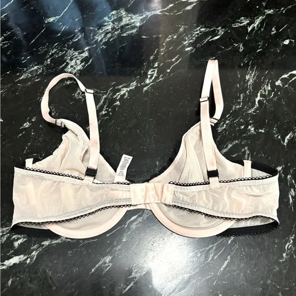 Unlined Tease Bra - Picture 7 of 8